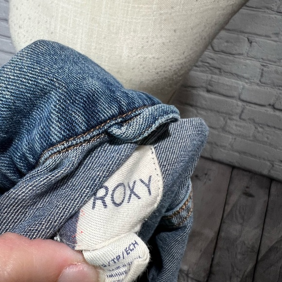 Roxy denim trucker jean jacket size xs - Picture 12 of 12